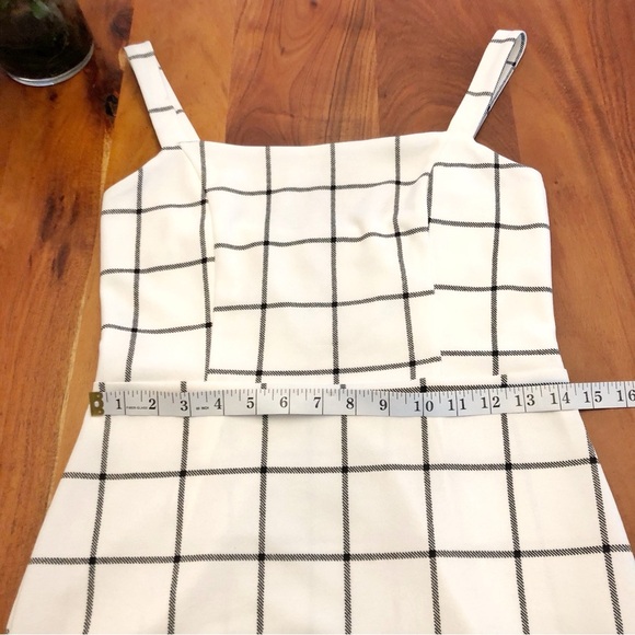 APRICOT Minimalist Feminine White Camisole Summer Festival Mini Dress. Medium - Picture 8 of 14